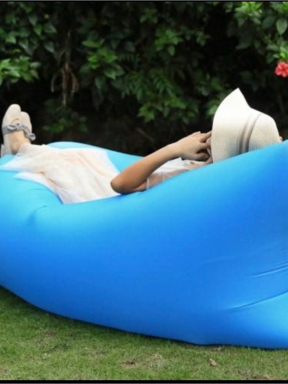 Green Inflatable Lounger - Picture 2 of 3